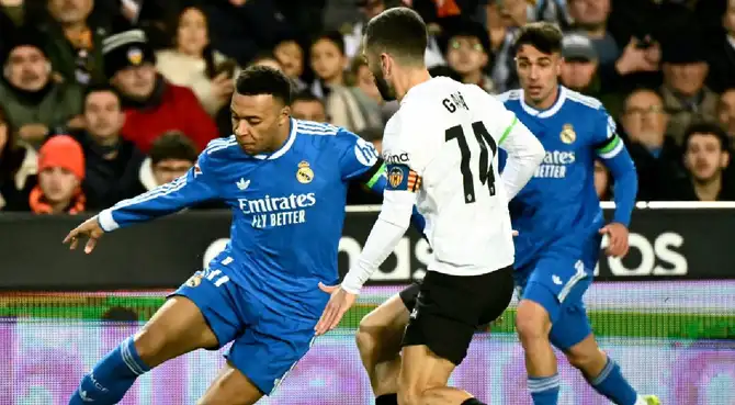 Real Madrid vs. Valencia juegan EN VIVO y EN DIRECTO HOY por la fecha 23 de LaLiga EA Sports 2025-2026.