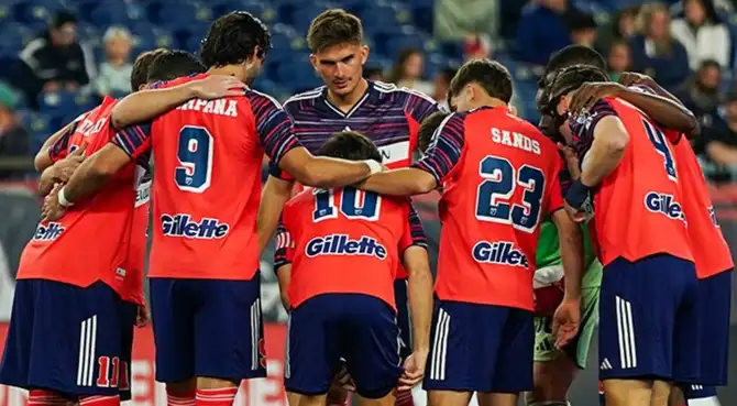 Su nuevo equipo lo espera en Estados Unidos. Su nuevo equipo lo espera en Estados Unidos.