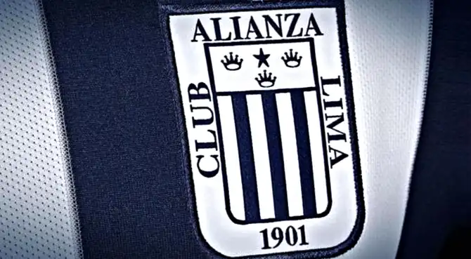 Figura de Alianza Lima recibió el visto verde para su nacionalidad peruana.