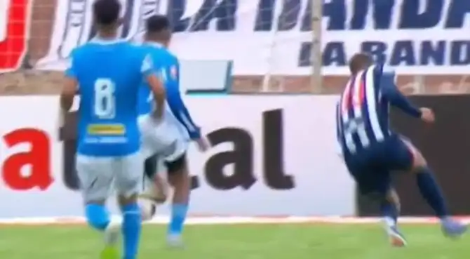 ¡Impactante! Se le salió el hombro a Federico Girotti y decidió continuar jugando