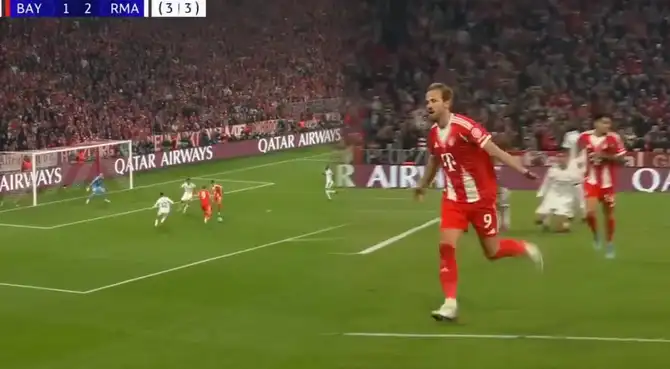 Harry Kane marcó golazo para el 2-2 del Bayern Múnich.