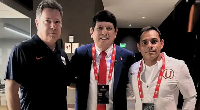 La curiosa conversación entre Agustín Lozano, Fernando Cabada de Alianza Lima y Adrián Gilabert de Universitario