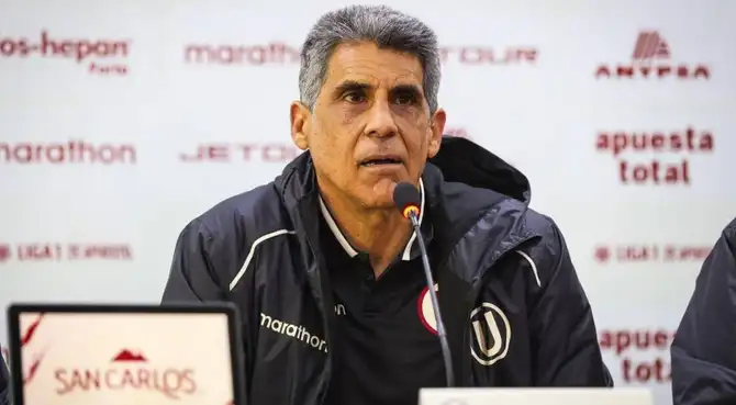 Álvaro Barco dejó contundente comentario sobre Jorge Araujo.