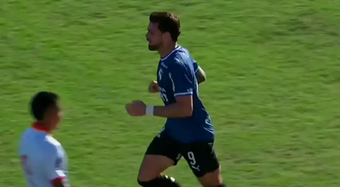 Gol de Felipe Vizeu para el 2-1 de Sporting Cristal a Atlético Grau.