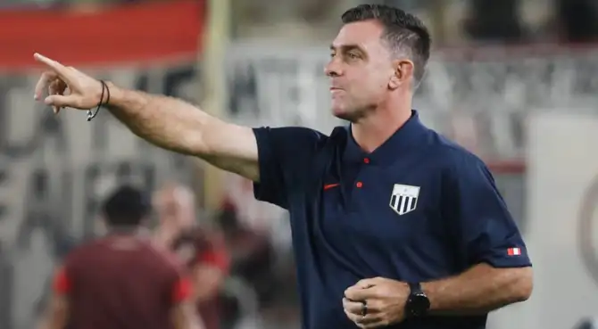 Pablo Guede tiene contrato con Alianza Lima por toda la temporada 2026.