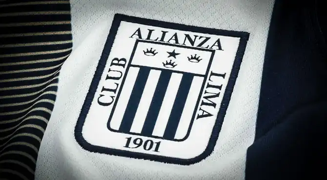 Figura de Alianza Lima sorprende con mensaje de despedida tras lograr el título