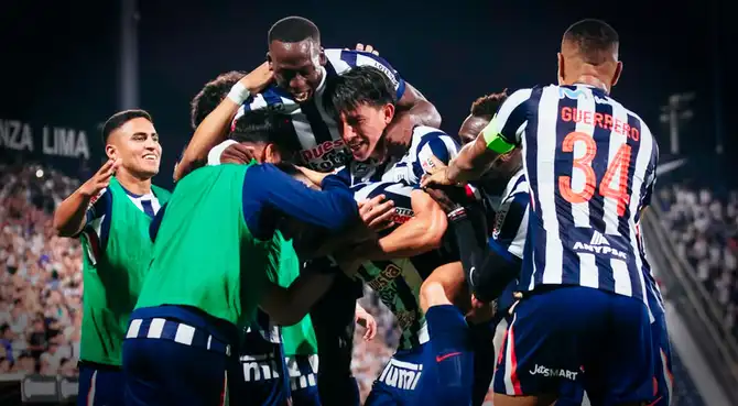 Vale más de un millón, firmó con Alianza Lima hasta 2028 y es seguido por clubes de Sudamérica