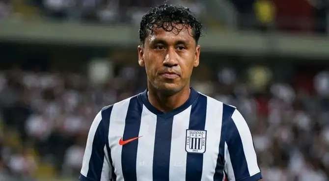 Se confirmó si Renato Tapia será fichaje de Alianza Lima