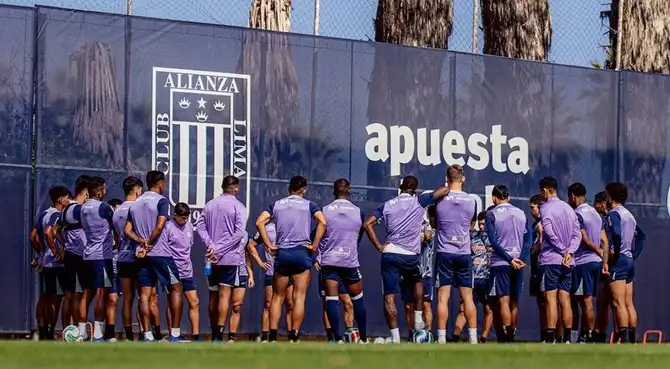 Alianza Lima entrena en el EGB para llegar bien al torneo Clausura