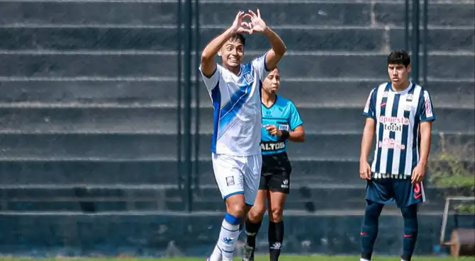 Alianza Lima enfrentó a Alianza Atlético de Sullana por la Copa Caliente.