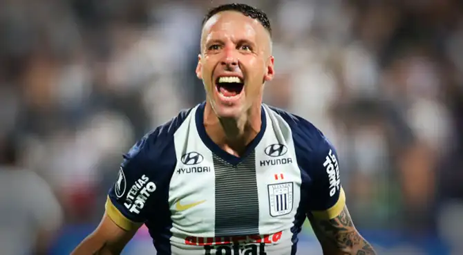 Pablo Lavandeira, ex Alianza Lima, sacude el mercado y firma por campeón peruano