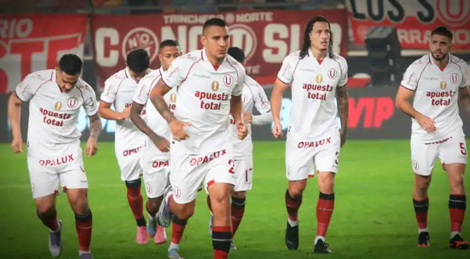 Futbolista nacional impacta a hinchas al despedirse de Universitario tras varios años