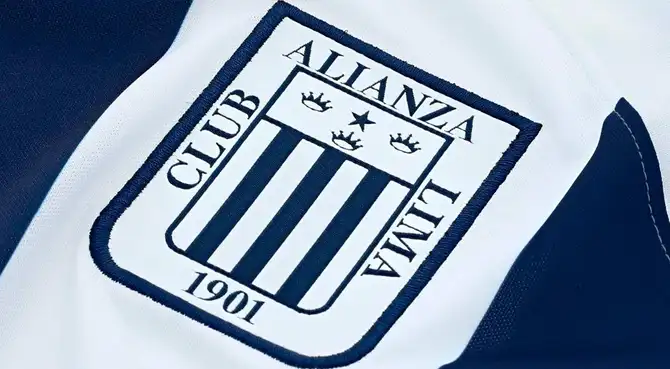 Alianza Lima celebra nuevo título.