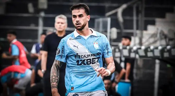 Sporting Cristal tomó medida sobre Felipe Vizeu. Sporting Cristal tomó medida sobre Felipe Vizeu.