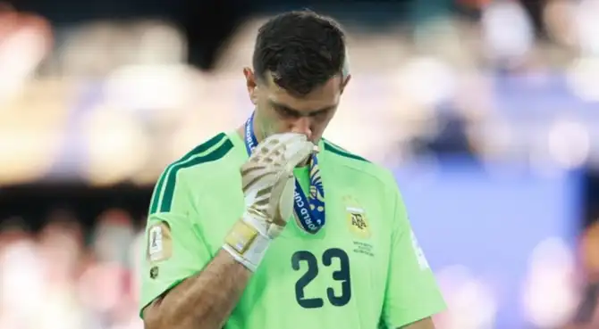 'Dibu' Martínez rompió su silencio tras la final del Mundial 2026.