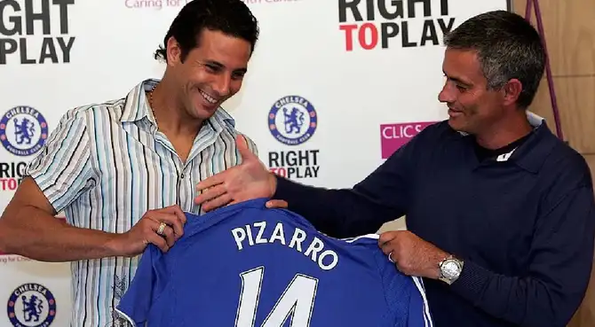 Chelsea, campeón de Champions League, sorprende con mensaje para Claudio Pizarro - FOTO