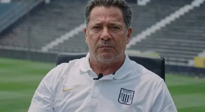Fernando Cabada habló sobre el desbalance de Alianza Lima.