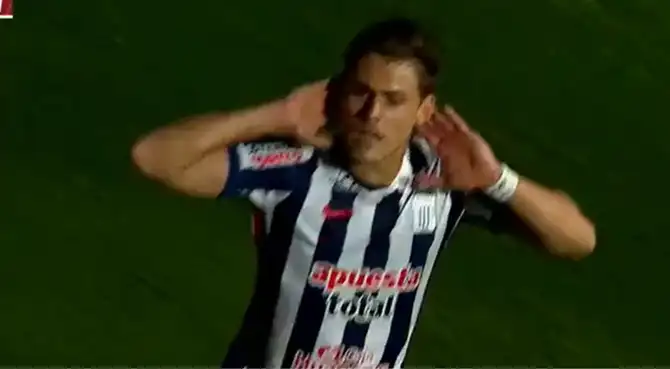Federico Girotti anotó el empate de Alianza Lima ante Universitario