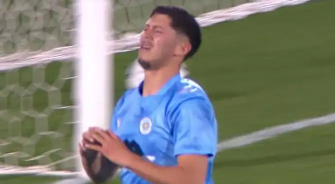 Nahuel da Silva anotó el 3-2 en el último minuto. Nahuel da Silva anotó el 3-2 en el último minuto.