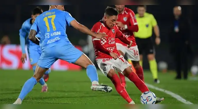 El único 'peruano' que continúa jugando un torneo Conmebol este 2026.