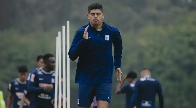 Revelan el motivo por el cuál Esteban Pavez no viajó a Cusco con Alianza Lima Revelan el motivo por el cuál Esteban Pavez no viajó a Cusco con Alianza Lima