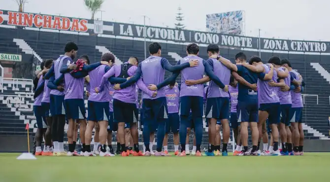Hinchas de Alianza Lima se emocionan con tremenda construcción Hinchas de Alianza Lima se emocionan con tremenda construcción