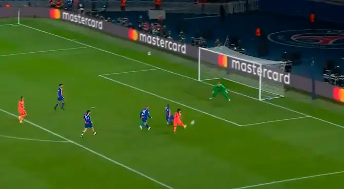 Espart se animó de contra y anotó el 1-1 para el Barcelona ante PSG por Champions League Espart se animó de contra y anotó el 1-1 para el Barcelona ante PSG por Champions League