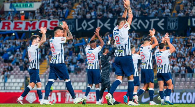 Alianza Lima: premió a jugador que salió bicampeón
