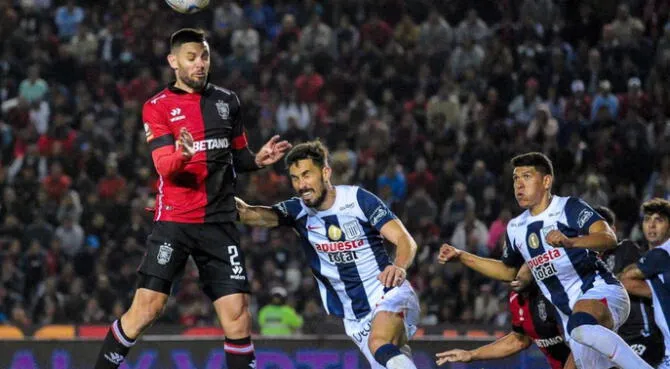 Alianza Lima perdió 2-1 en su última visita a Arequipa