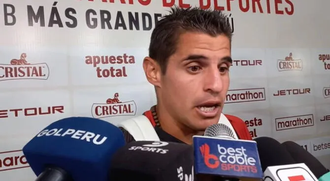 Aldo Corzo habló fuerte tras empate de Universitario con Junior de Barranquilla