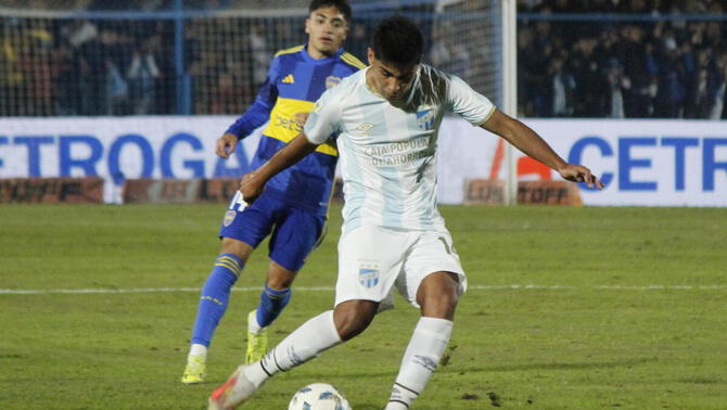 Atlético Tucumán venció 1-0 a Boca Juniors en la Liga Profesional