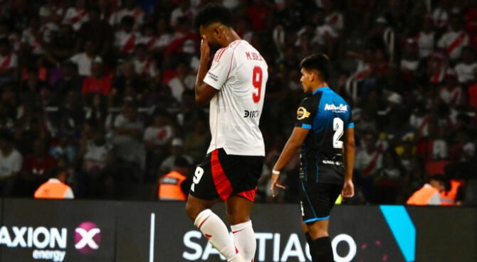 Miguel Borja, goleador de River Plate, atraviesa un mal momento futbolístico