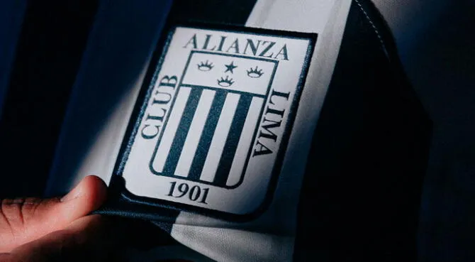 Figura de Alianza Lima sorprendió con tajantes palabras sobre su exentrenador
