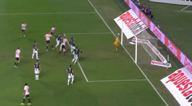 Guillermo Viscarra se lució con un atajadón y salvó del empate a Alianza vs Sport Boys Guillermo Viscarra se lució con un atajadón y salvó del empate a Alianza vs Sport Boys