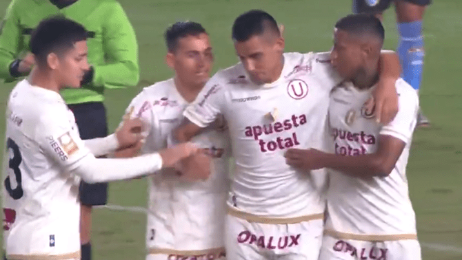 Alex Valera y Jairo Vélez marcaron el tercer y cuarto gol de Universitario ante ADT. Alex Valera y Jairo Vélez marcaron el tercer y cuarto gol de Universitario ante ADT.