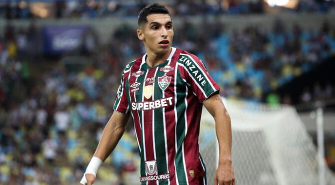 Kevin Serna no viene siendo titular en el Fluminense