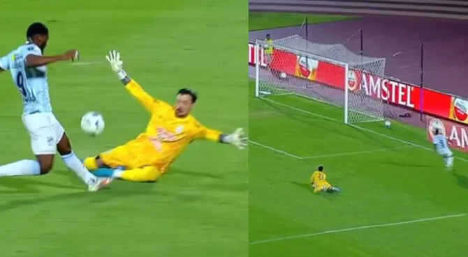 Azarias Londoño apareció así en el U. Católica vs Alianza Lima. Azarias Londoño apareció así en el U. Católica vs Alianza Lima.